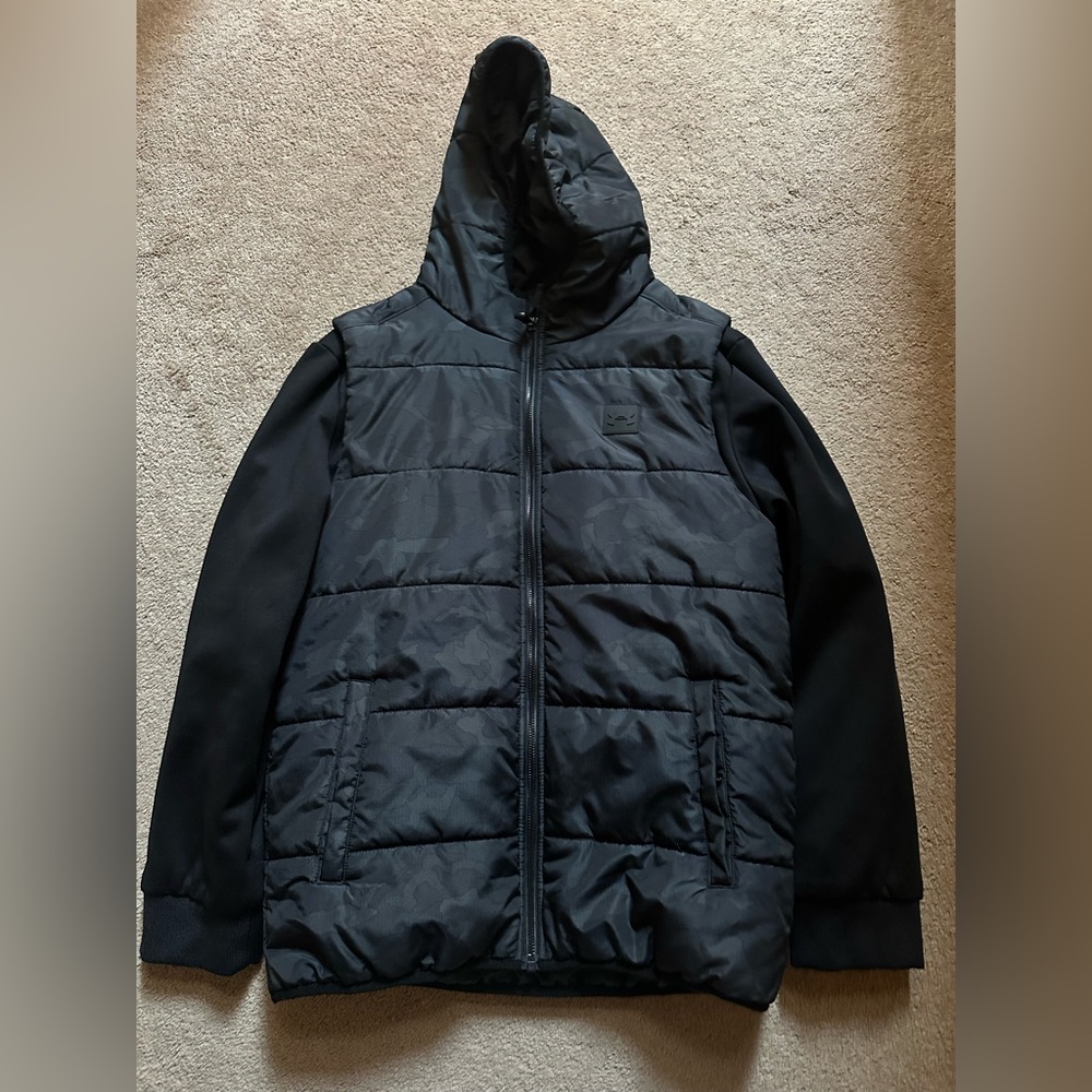 Boys/Youth Under Armour jacket size XL